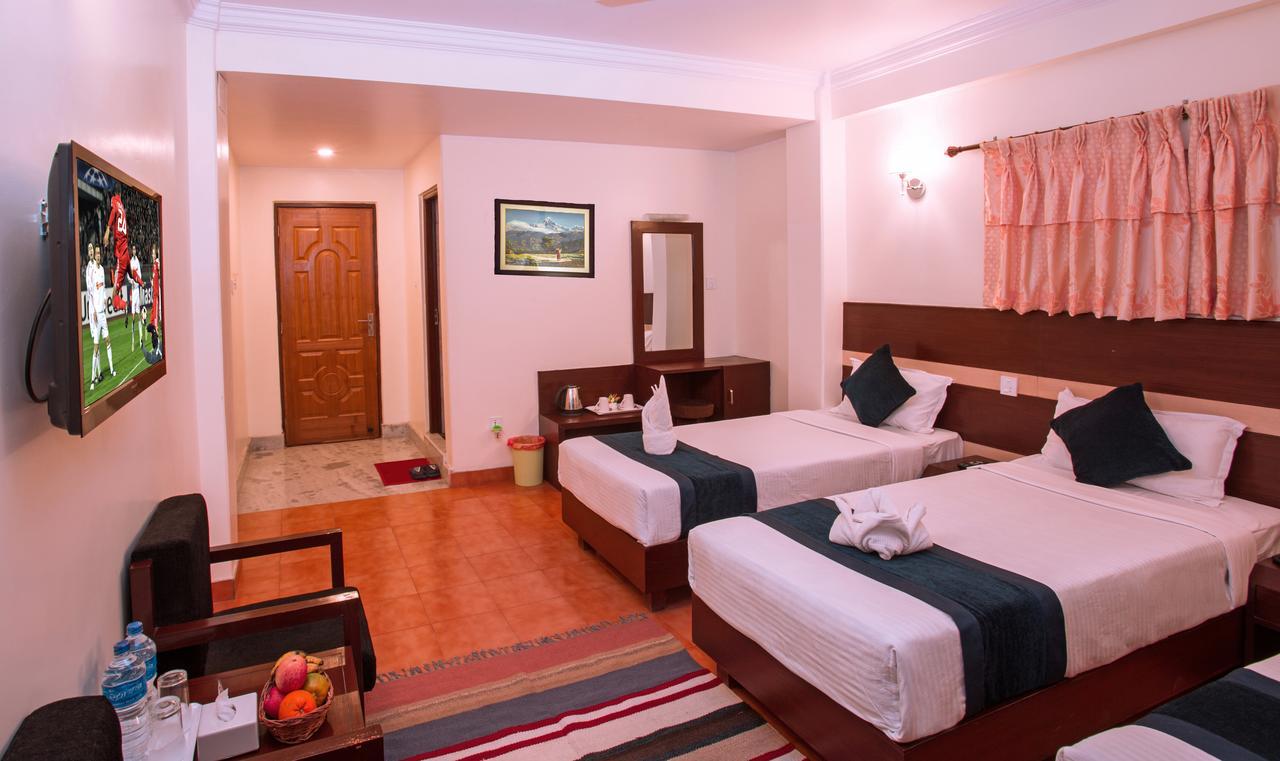 Hotel Spring Pokhara Luaran gambar