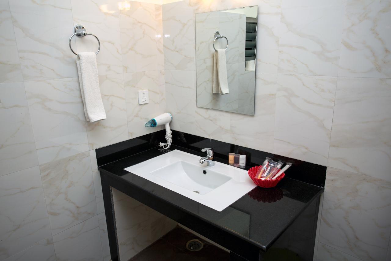 Hotel Spring Pokhara Luaran gambar